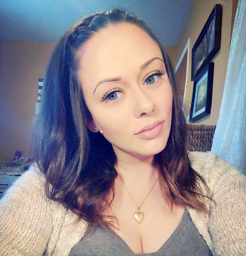 REDdeerBeautifulBrunetteBabeBedroomEyessoWETsooSweet REDdeerBeautifulBrunetteBabeBedroomEyessoWETsooSweet
