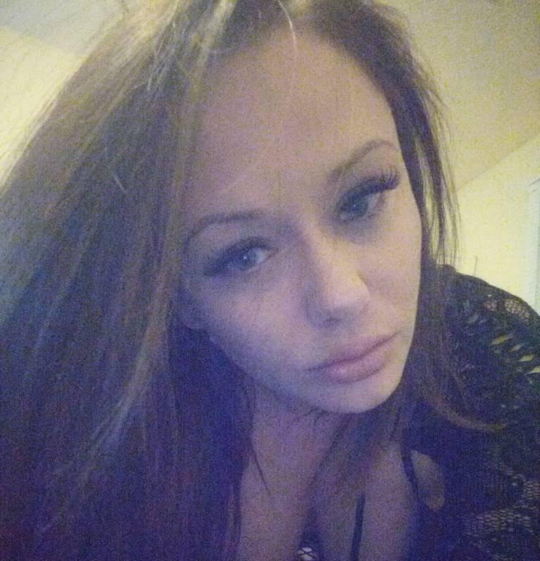 REDdeerBeautifulBrunetteBabeBedroomEyessoWETsooSweet REDdeerBeautifulBrunetteBabeBedroomEyessoWETsooSweet