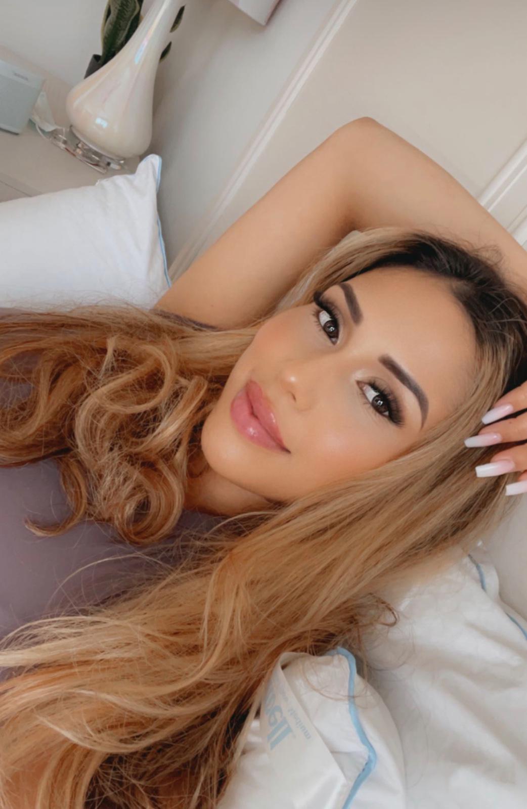 Hot n ready ππ¦ Hot n ready ππ¦