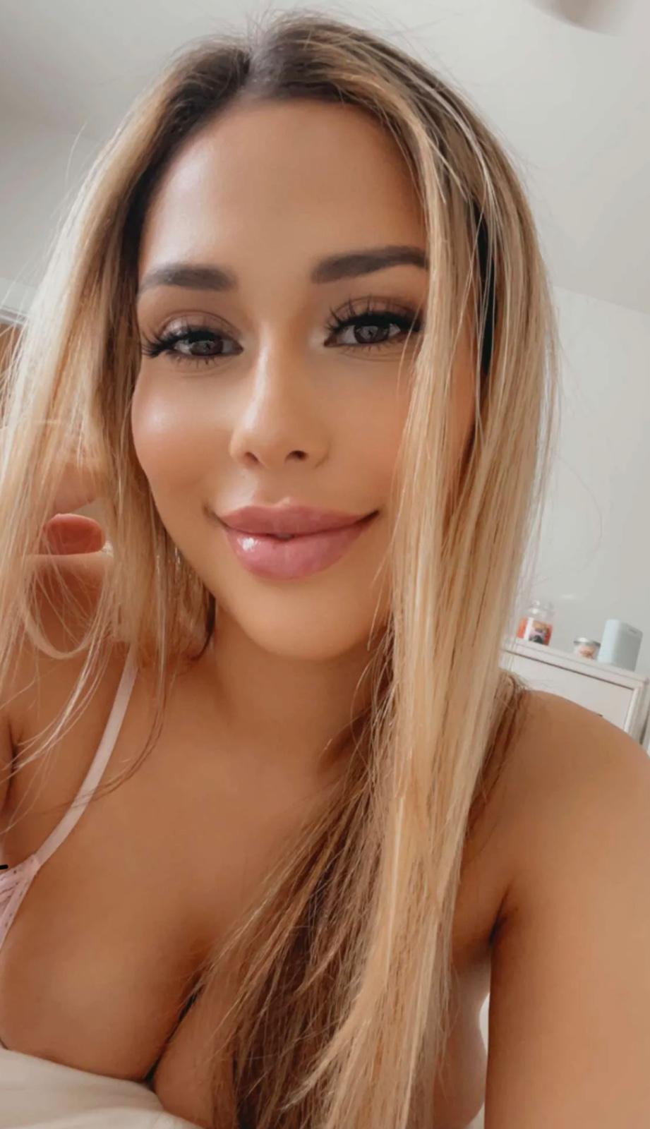 Hot n ready ππ¦ Hot n ready ππ¦