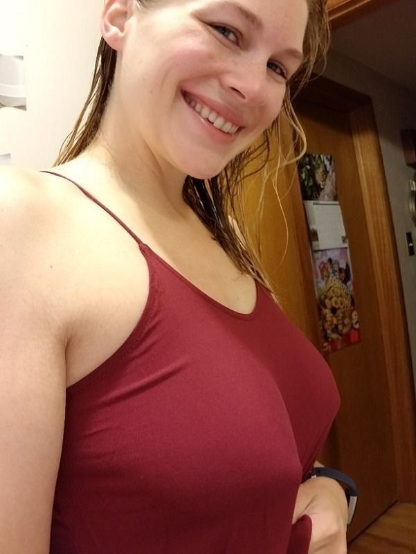 I'm 27 year Older Sexy MOM!! I'm 27 year Older Sexy MOM!!