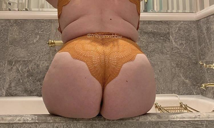 •• NEW LIPS IN TOWN •*• CAR/OUTCALL SPECIALS •• SYLVAN LAKE •• NEW LIPS IN TOWN •*• CAR/OUTCALL SPECIALS •• SYLVAN LAKE