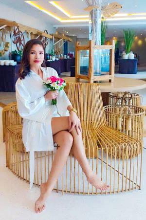 H*O*R*N*Y *P*S*E* *Julia* available    H*O*R*N*Y *P*S*E* *Julia* available