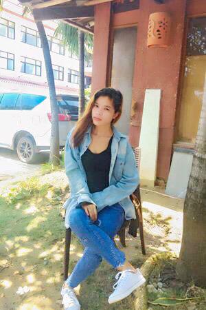 H*O*R*N*Y *P*S*E* *Julia* available    H*O*R*N*Y *P*S*E* *Julia* available