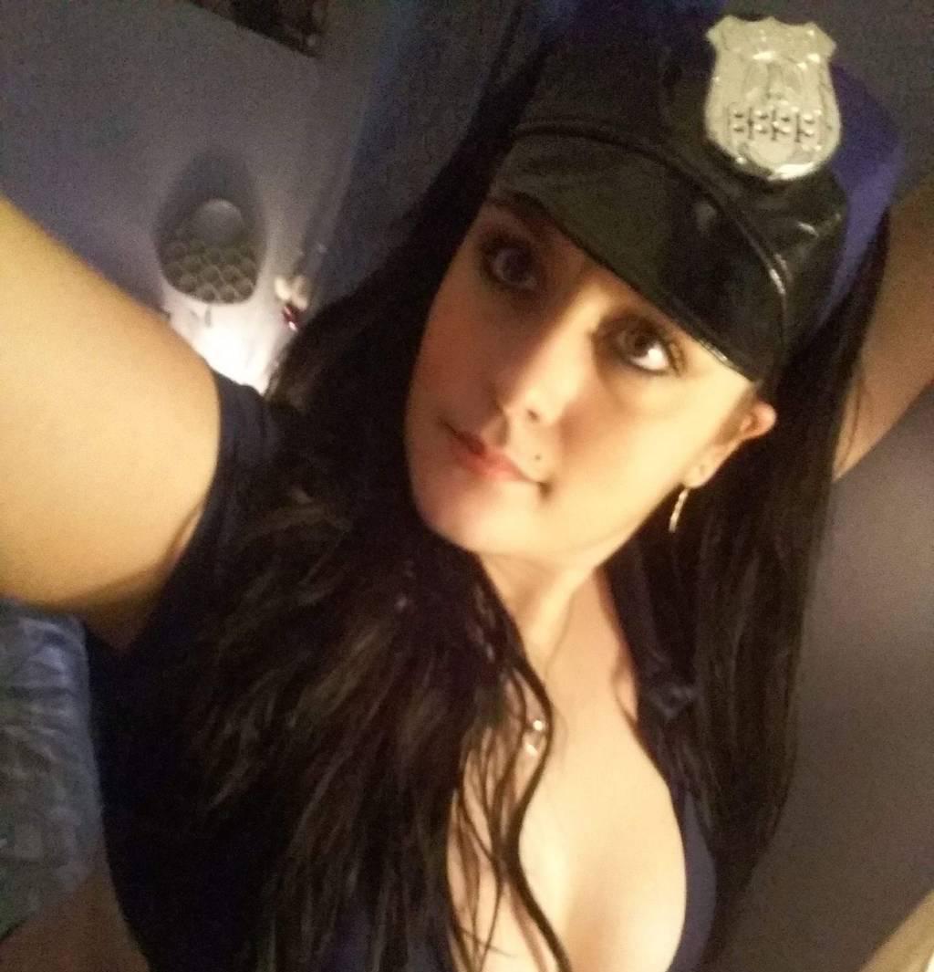 Th*ick Th*ghs && Luscious H*ips 4 U 2 GRIP!!! Th*ick Th*ghs && Luscious H*ips 4 U 2 GRIP!!!