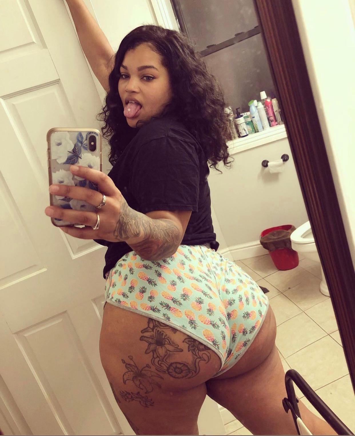 Female escort Female escort