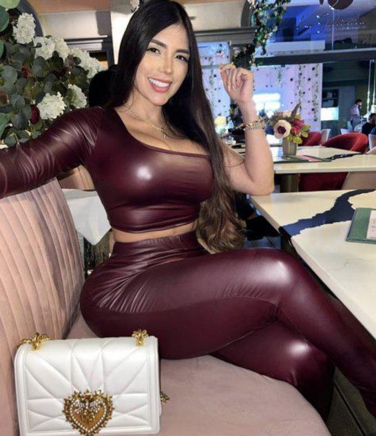 Colombiana mamasita Colombiana mamasita