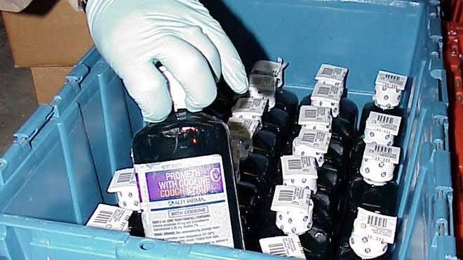 Down for any drugs deal (773) 696-0247 Down for any drugs deal (773) 696-0247