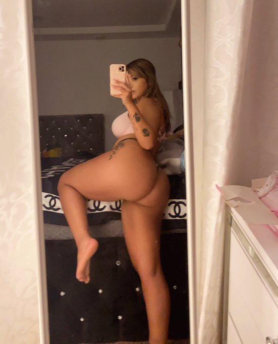 Fuck me hard and eat my pussy Fuck me hard and eat my pussy