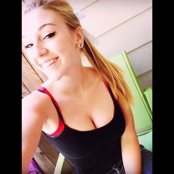 I'm available both incall and outcall I'm available both incall and outcall