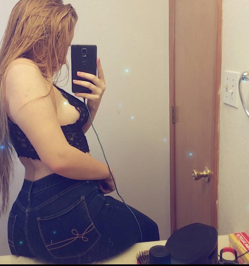 Am available for hook up in call and out call Am available for hook up in call and out call