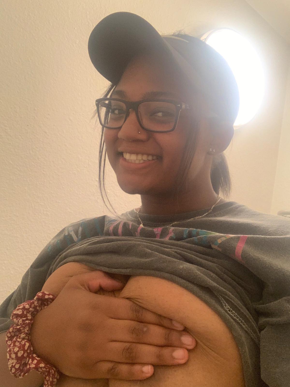 Exotic Indian Queen 👑💞 5 ⭐️⭐️⭐️⭐️⭐️ Service Exotic Indian Queen 👑💞 5 ⭐️⭐️⭐️⭐️⭐️ Service