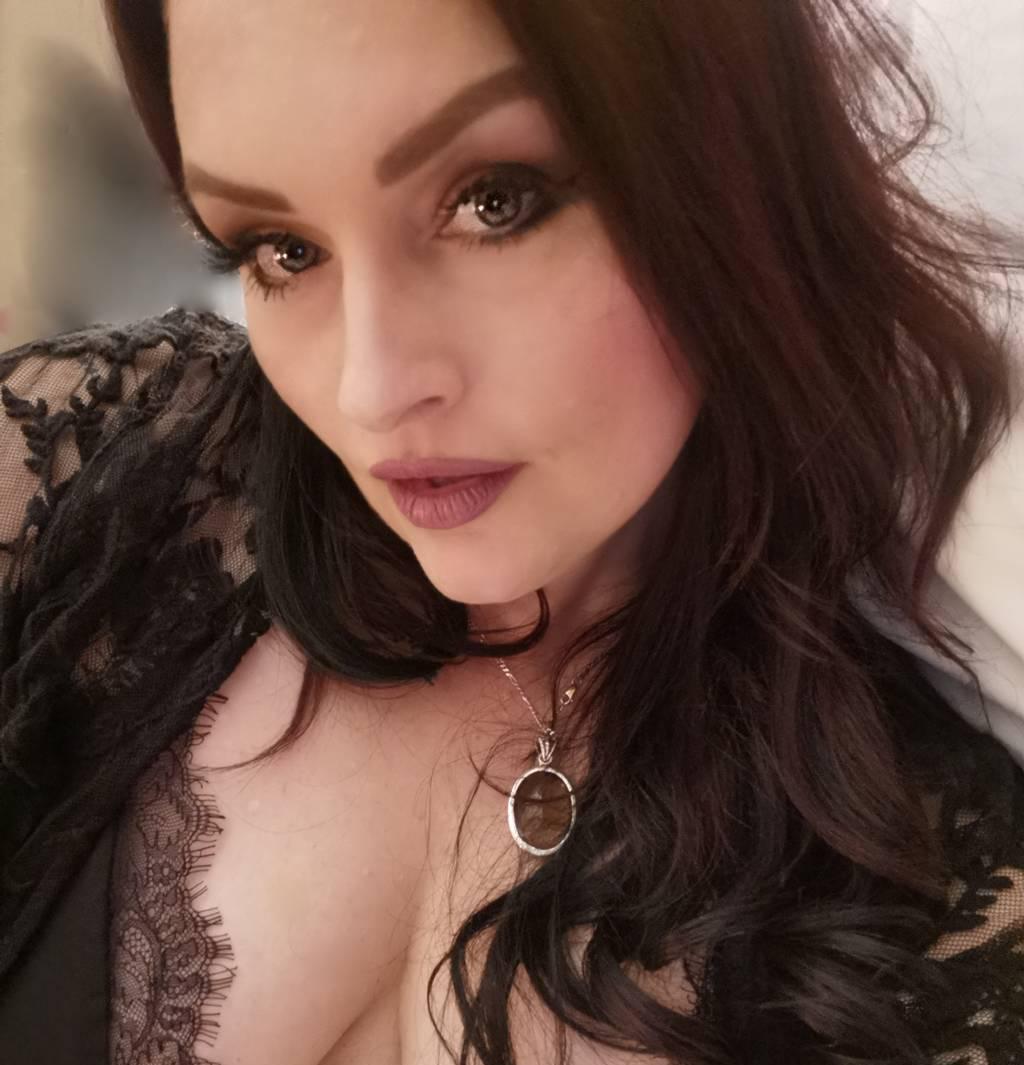 The Rare Beauty of IVY~ SENSUAL, EROTIC, TEMPTRESS, TALENT The Rare Beauty of IVY~ SENSUAL, EROTIC, TEMPTRESS, TALENT