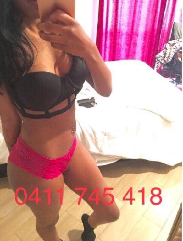 Spanish JuSt Arrived ReAdy to pLAY Spanish JuSt Arrived ReAdy to pLAY