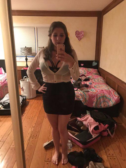 I’m available for both incall and outcall I’m available for both incall and outcall