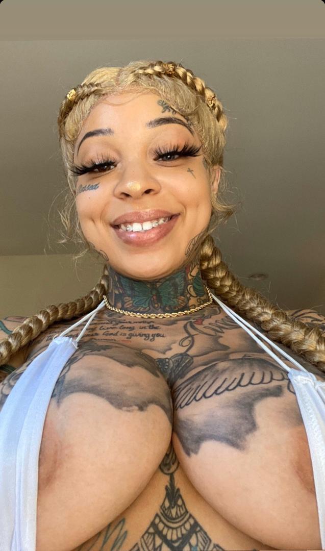 Hook up available Hook up available