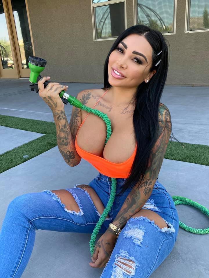 Payment:- . I charge i $200 for 1hour $400 for 2hour $600 for 3 hours $800 f Payment:- . I charge i $200 for 1hour $400 for 2hour $600 for 3 hours $800 f