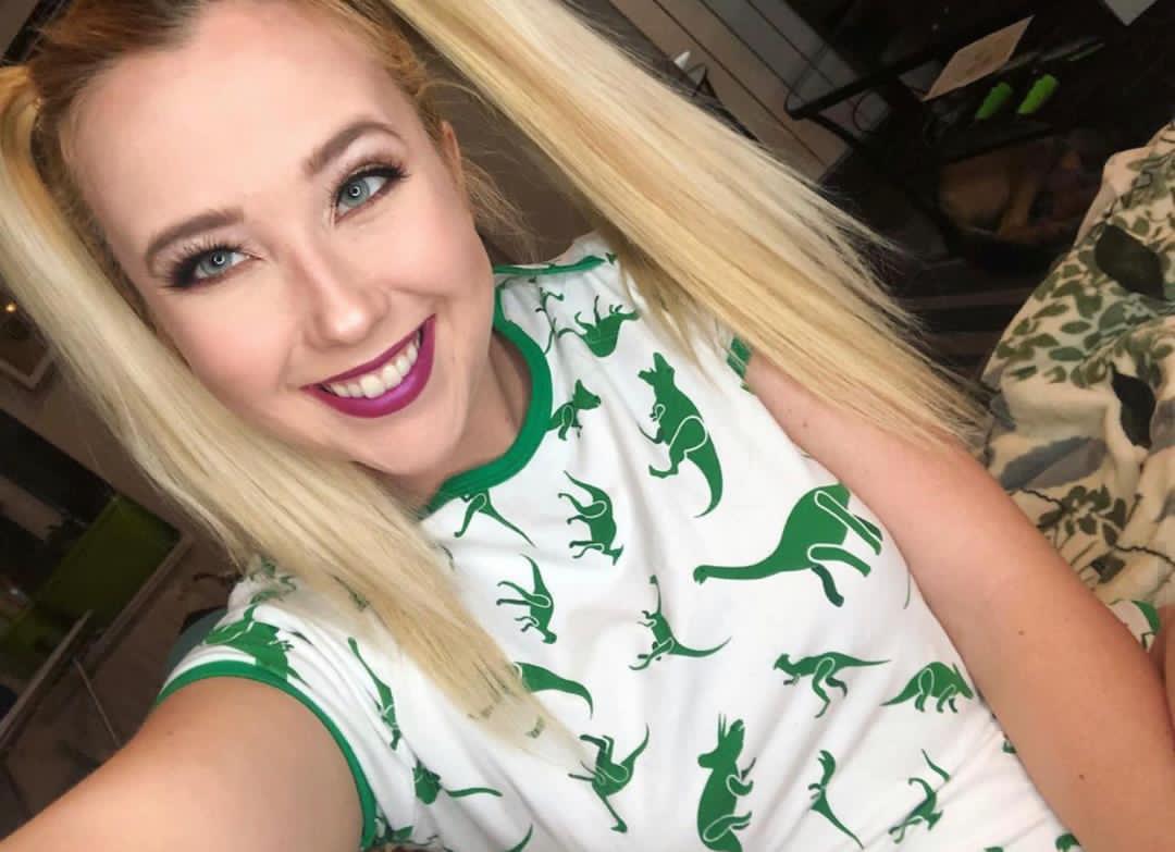 Spicy Jennifer Spicy Jennifer