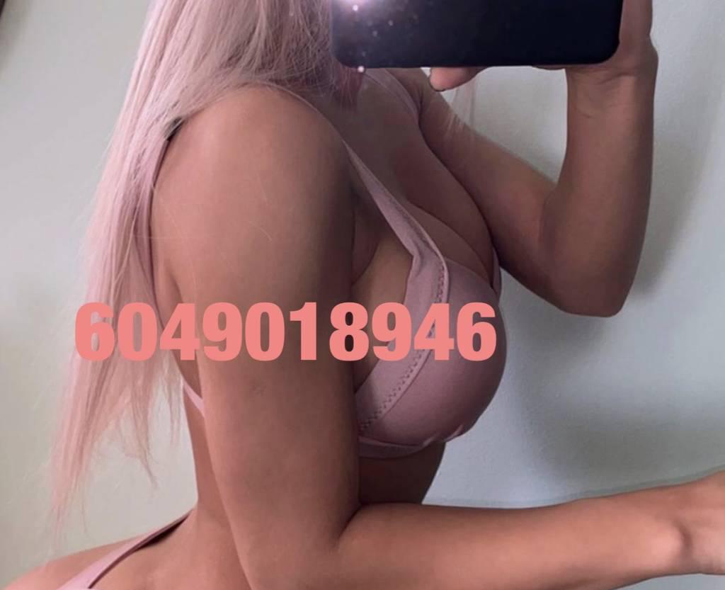 PARTY GURL ARRIVED / UPSCALE PETITE & SWEET / OUTCALLS PARTY GURL ARRIVED / UPSCALE PETITE & SWEET / OUTCALLS