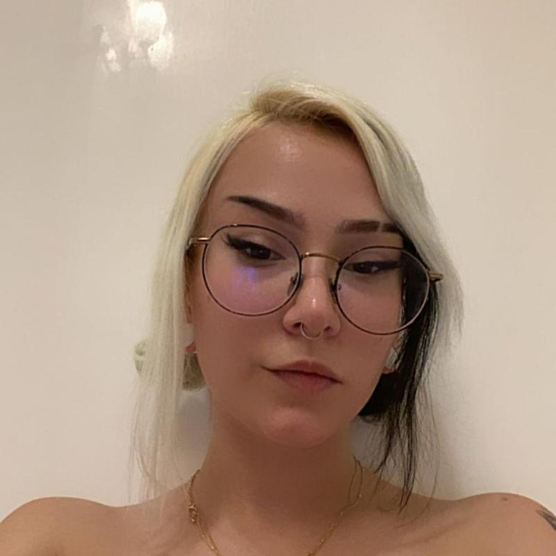 FUNTIME AND HOOKUPS 👅🍆🍑💦💯 SNAPCHAT; FHARD054