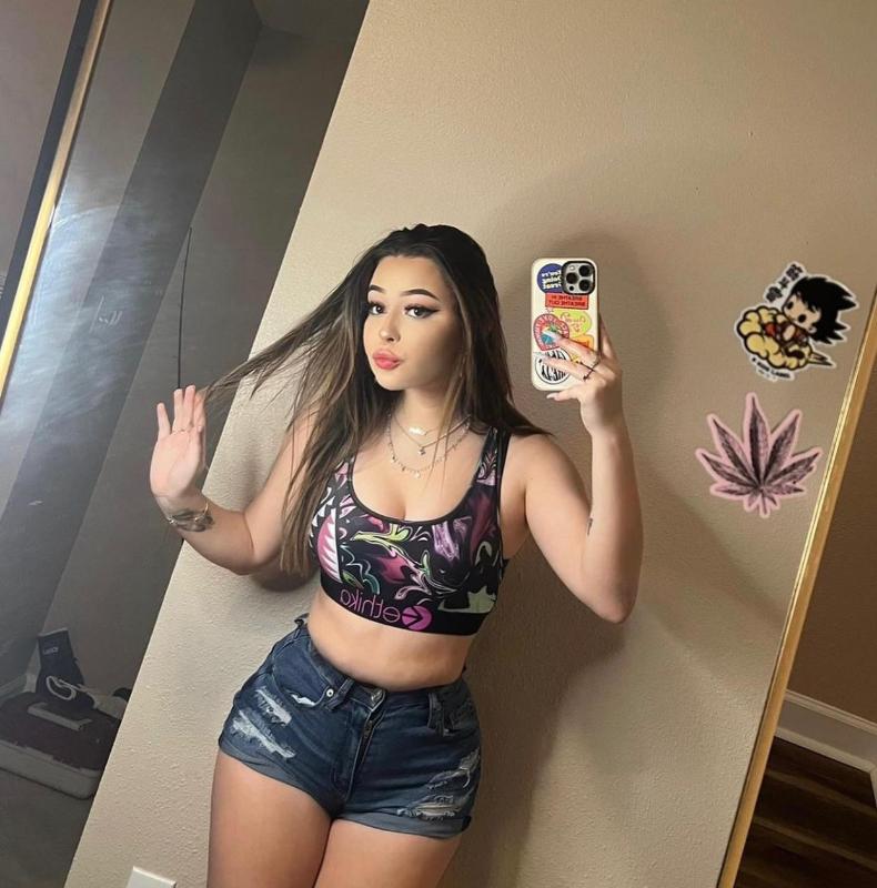 SWEET VANESSA AVAILABLE FOR UNLIMITED PLEASURE NOW💦