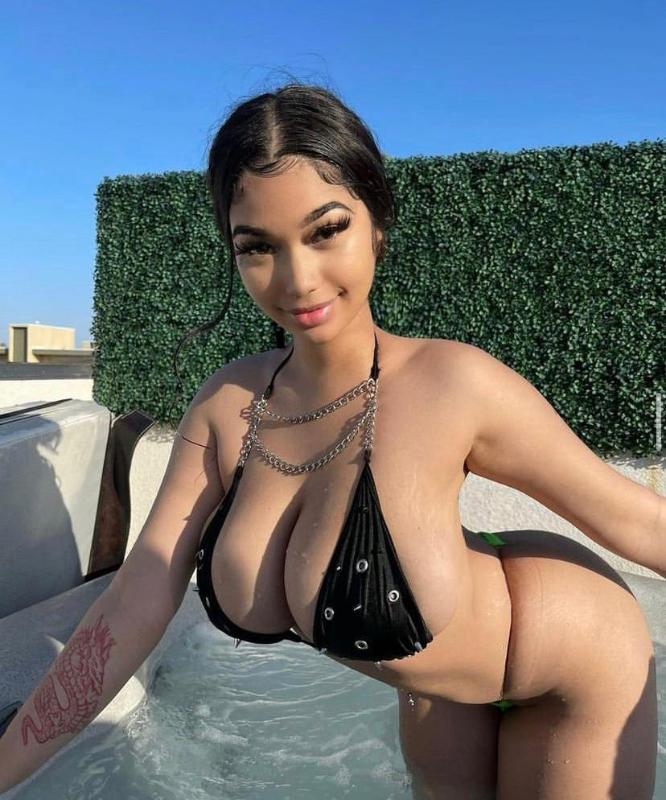 I’m available to fuck you good 💗