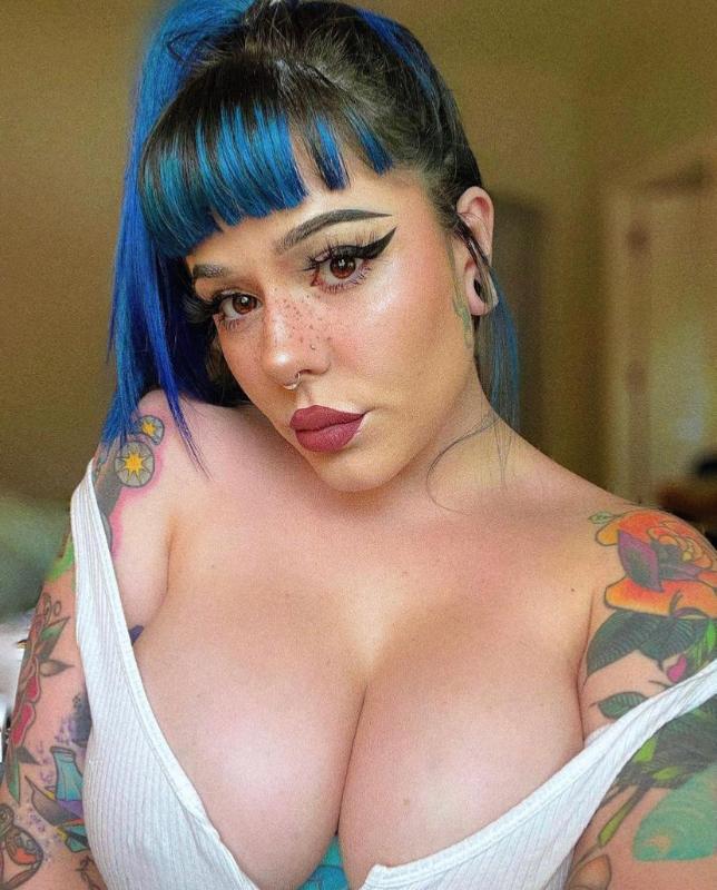 Hookup,sex,fun.