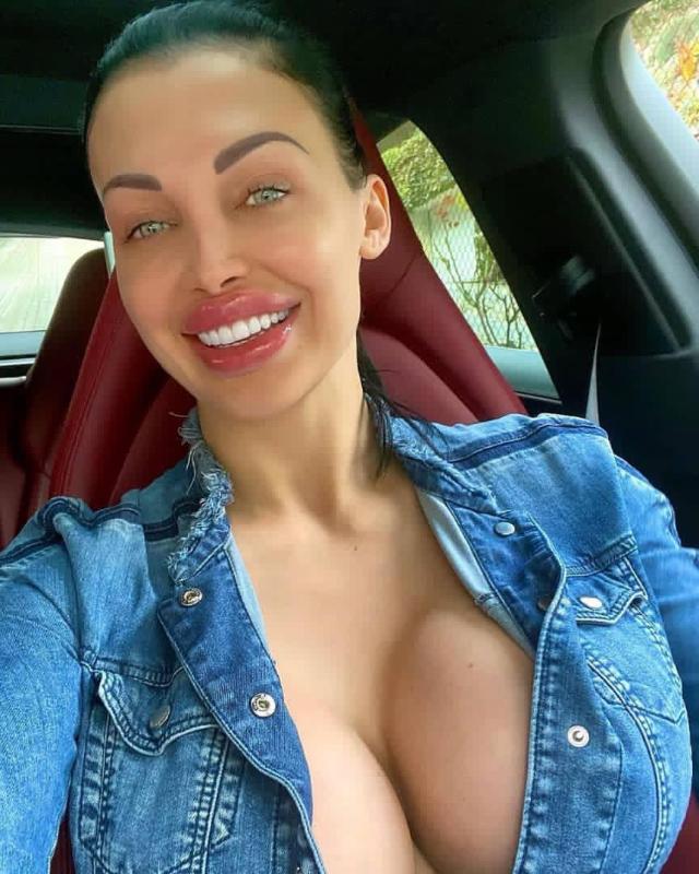 I’M DOWN FOR ALL KIND OF SEX AND I NEED A BIG DICK INSIDE MY WET