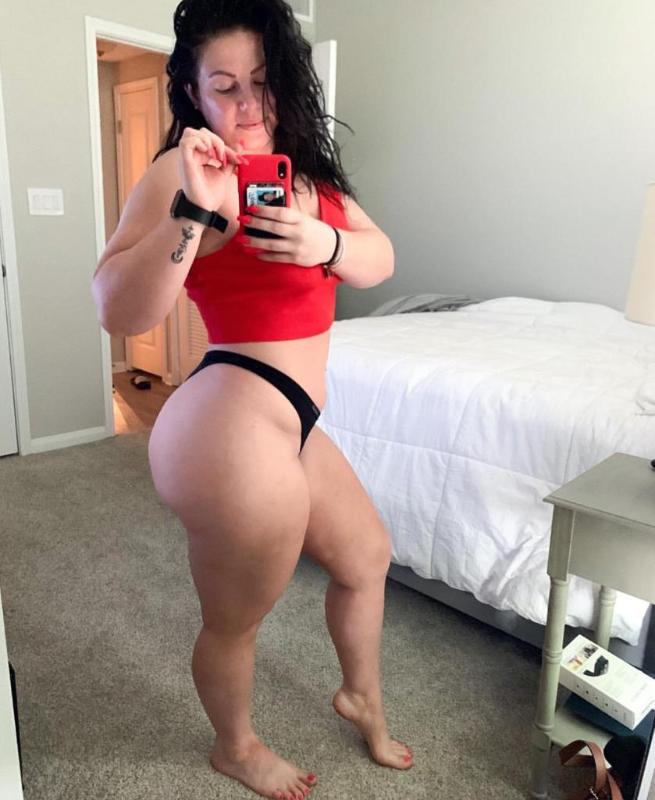 add me on snapchat:arinolamariam22 I'M DOW FOR INCALL AND OUTCALL SERVICE... I