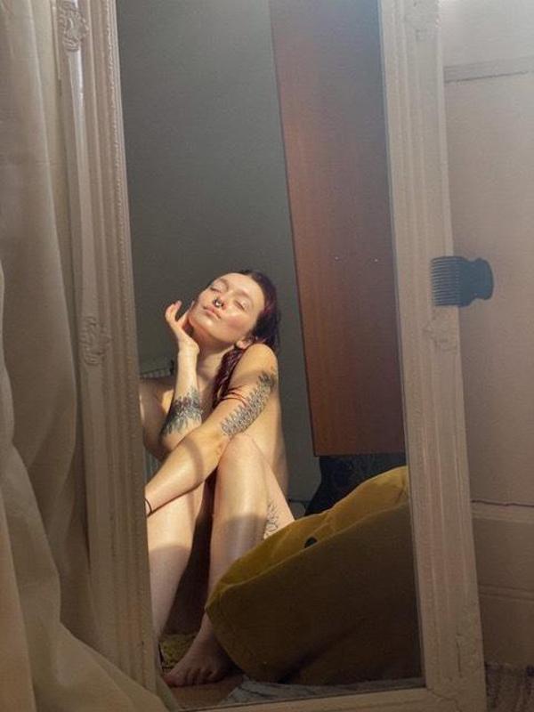 Escort Available For Hookup