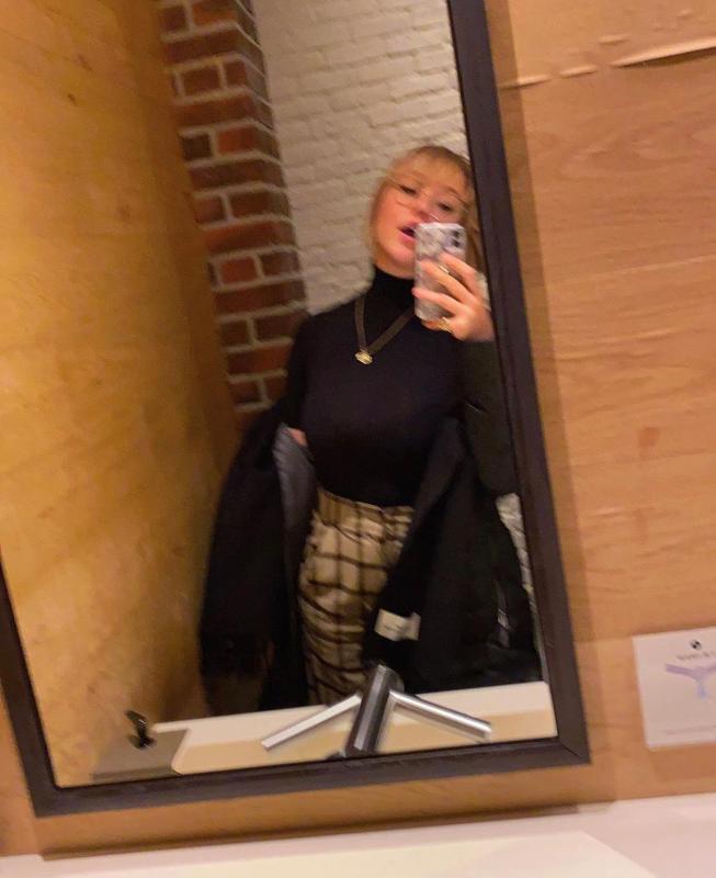 I’m an escort , always down for fun, I got my rates for fun, let me know if you’