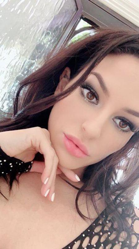 I’m Lori sweet Sexy Nasty 😋 your complete late night freak,🍆😁 check me out