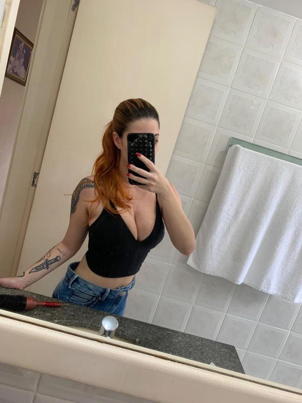 Sexy💋❤️Escort Service available for cuddle, body rubs, Car🚘meet, Sucking