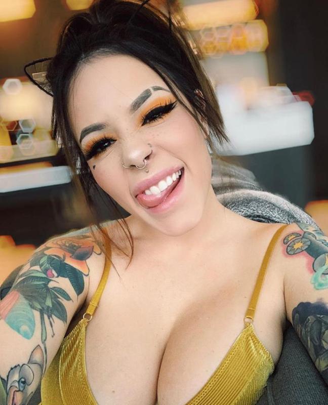 Hey handsome do you need my service I am down for hookup. +1 (620) 204-2621