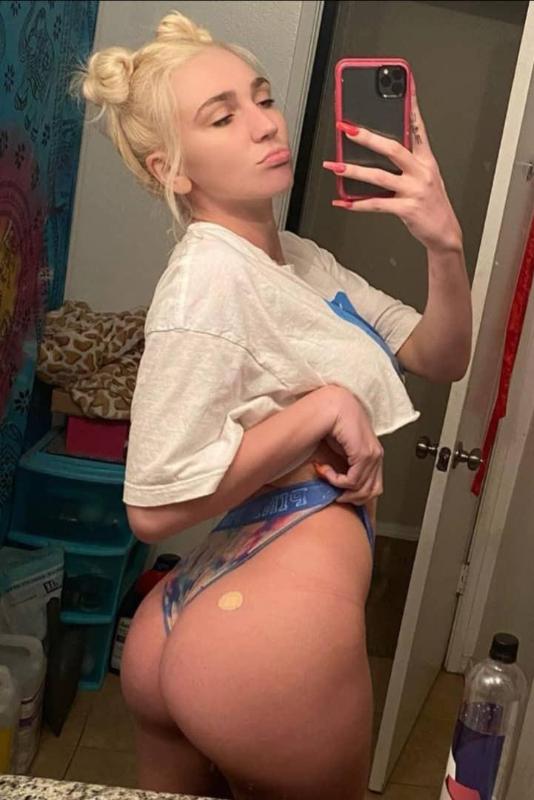 I AM AVAILABLE FOR INCALL AND OUTCALL SERVICE