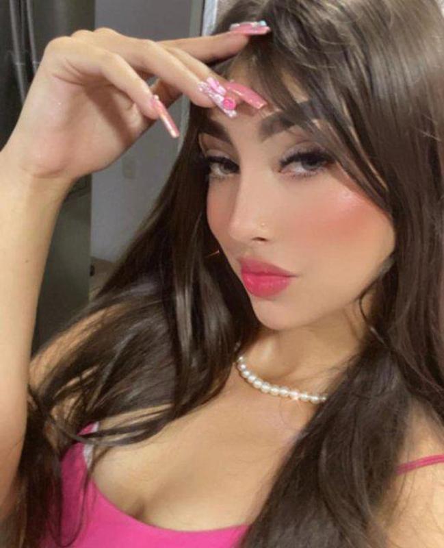 I’m available for massage & sex