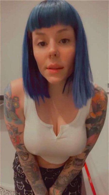 HOT AND MASSAGE