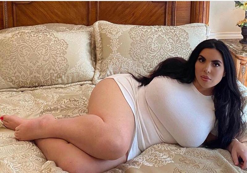 I'm available for your sex and massage services babe both incall and outcall services at attractive