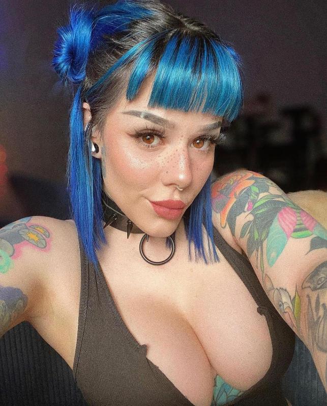 Hot🥵 girl ready to be fucked and spoilt😋🍆🍑