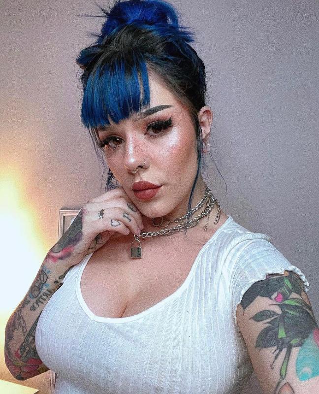 Down for hookups