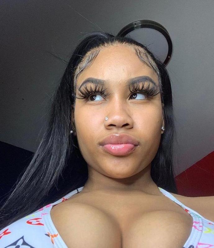 I’m Tracy available lot of fun and sex 😘🍆🍆
