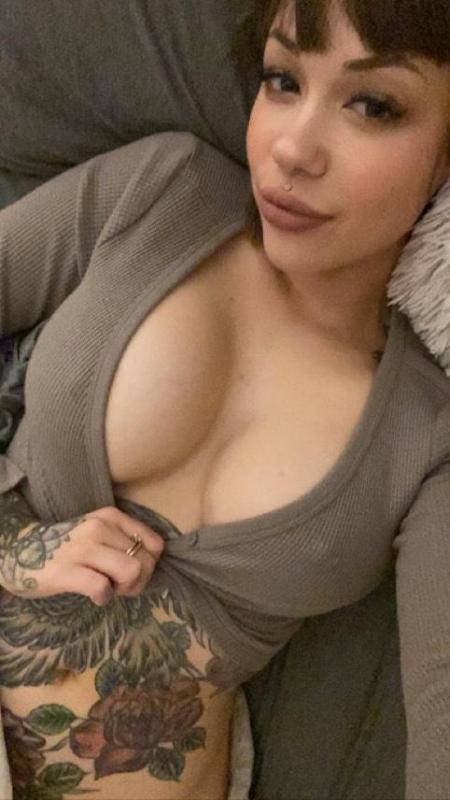 Escort Available for hookup