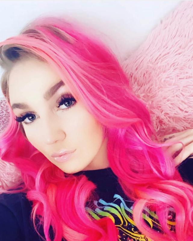 I'm a freak who can't wait to suck you dry and make you cum with pleasure