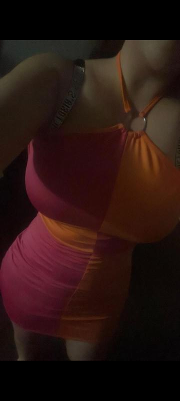 Busty and SUPER HOT LATINA 🔥