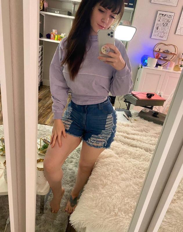 COME DEAL WITH SOME WET ASS PUSSY🍆🌶️