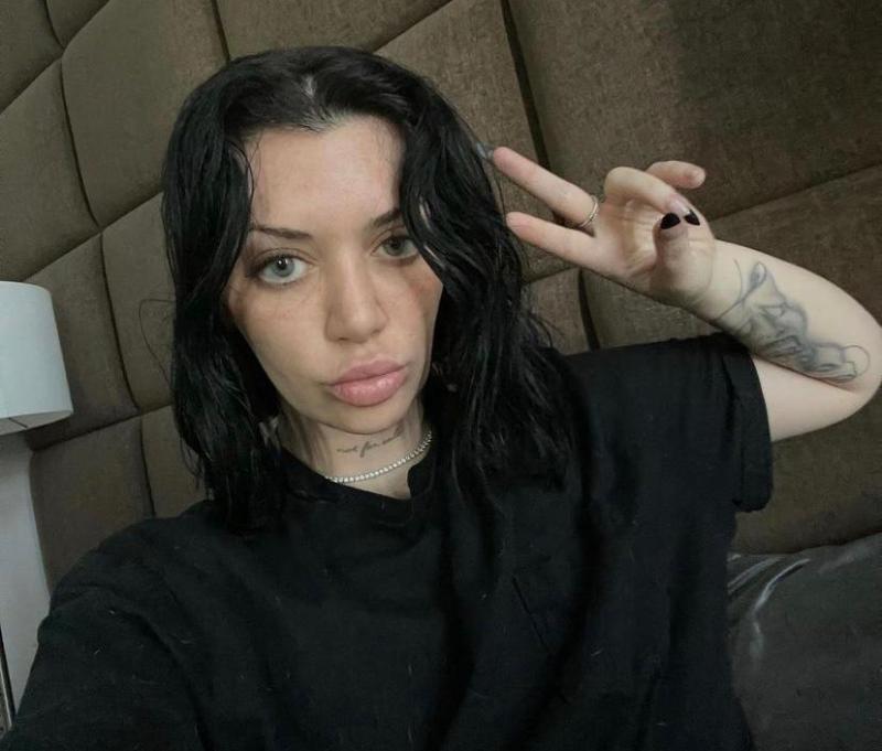 My Yummy butt chick Need to get a boned deep fuck and a hardcore pussy pounding