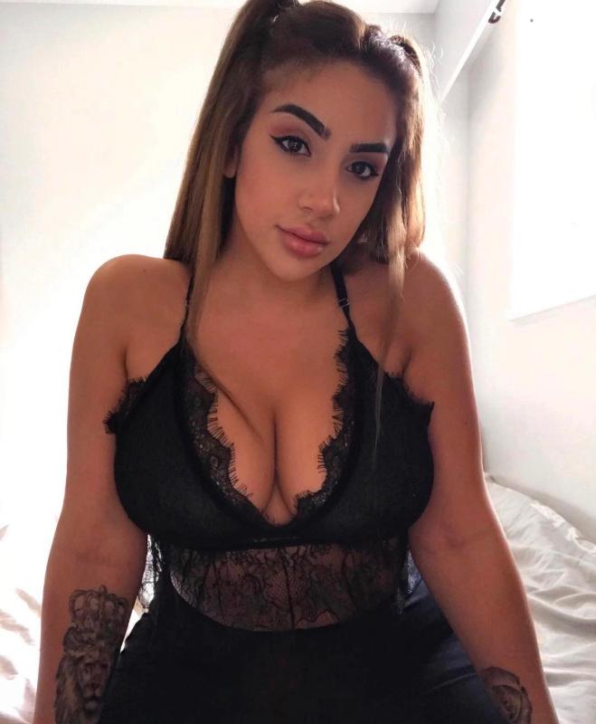 😍💕Hi I’m Rena Really sweet and polite I’m down to anything