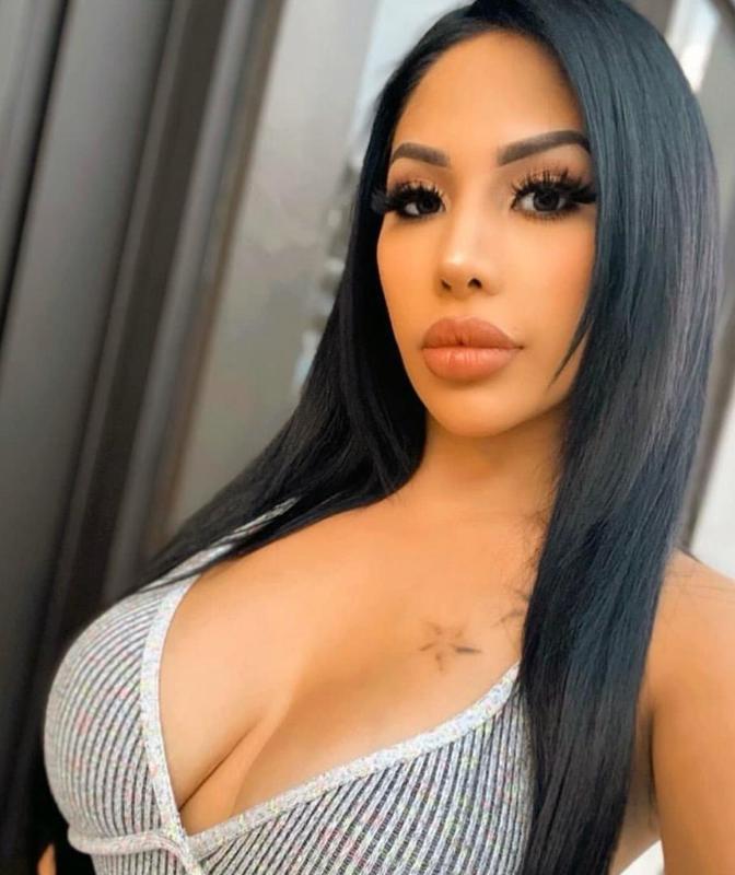 Escort ready for hookup 🥵