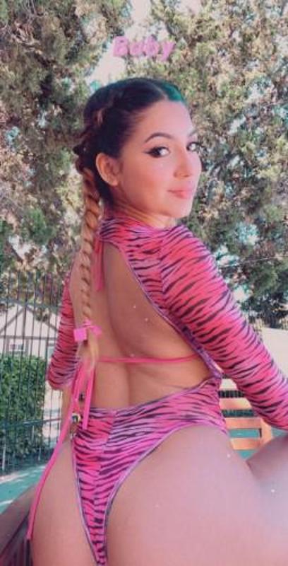 🌺🦄BLISS TANING SPA🌸🍡🍥100% amazing Lineup!! Beautiful young latina Girls🍭🎠