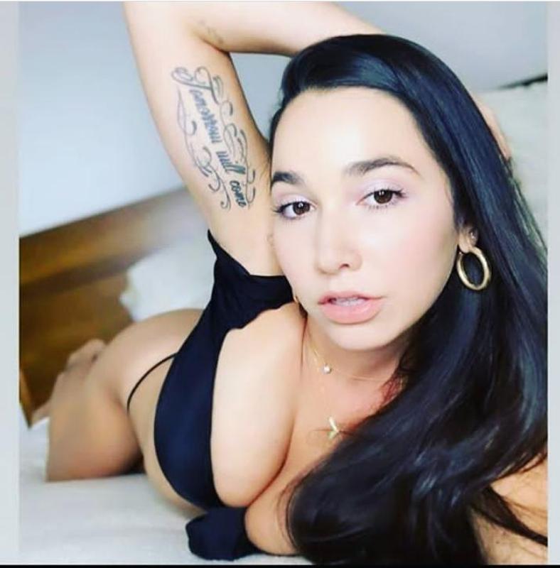 I am Hot 🥵 juicy 💦🍒 Sexy🍑 and Available to have unlimited Fun😋🥰
